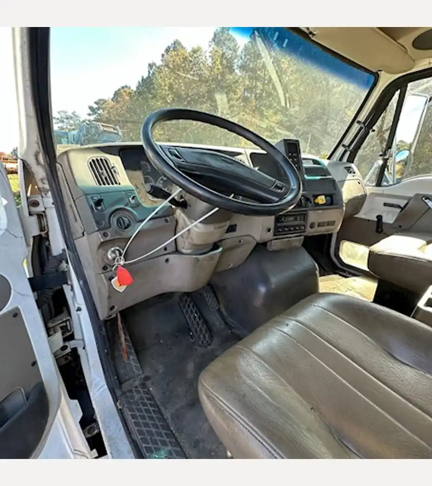 2006 Sterling Flat Bed Truck (With Lift Gate) - Sterling Other Trucks & Trailers - sterling-other-trucks-trailers-flat-bed-truck-with-lift-gate-1718a549-5.jpg