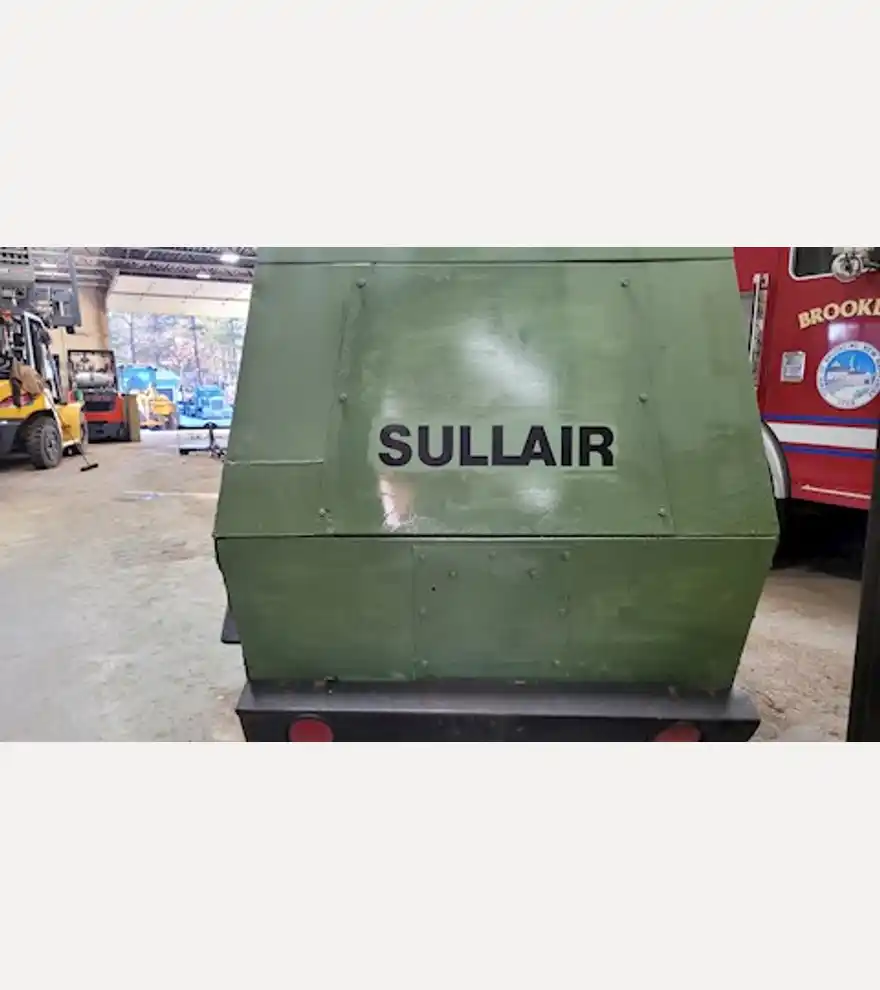 2000 Sullair 185 - Sullair Air Compressors - sullair-air-compressors-185-096e5544-5.jpg