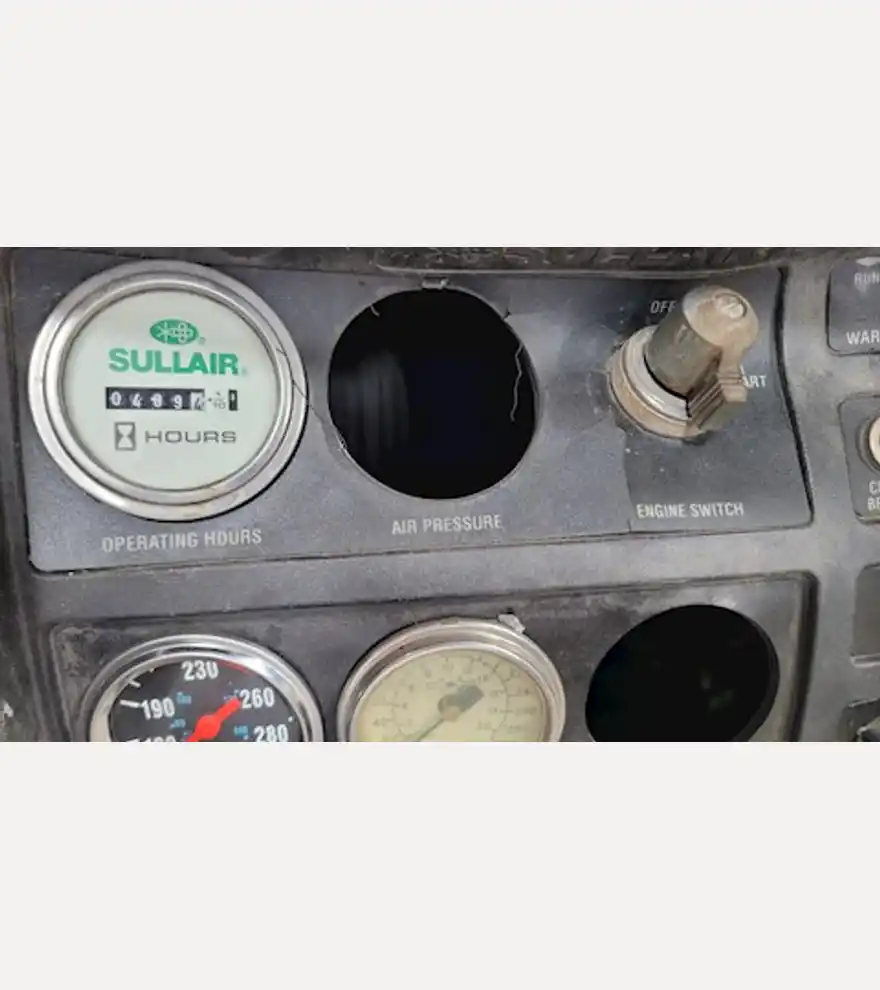 2000 Sullair 185 - Sullair Air Compressors - sullair-air-compressors-185-096e5544-8.jpg