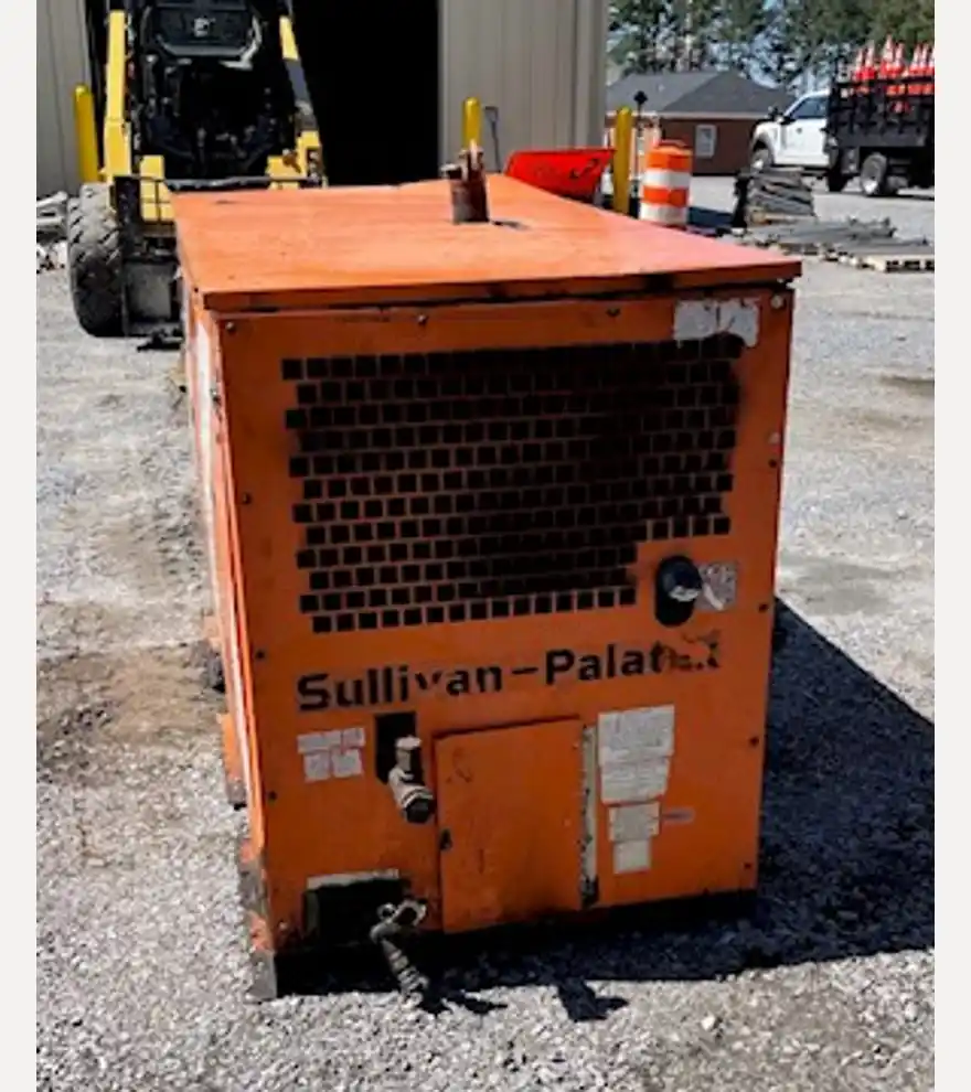 1999 Sullivan D185U6 JD Skid Mounted Air Compressor - Sullivan Other Construction Equipment - sullivan-other-construction-equipment-d185u6-jd-skid-mounted-air-compressor-6977d934-1.jpeg