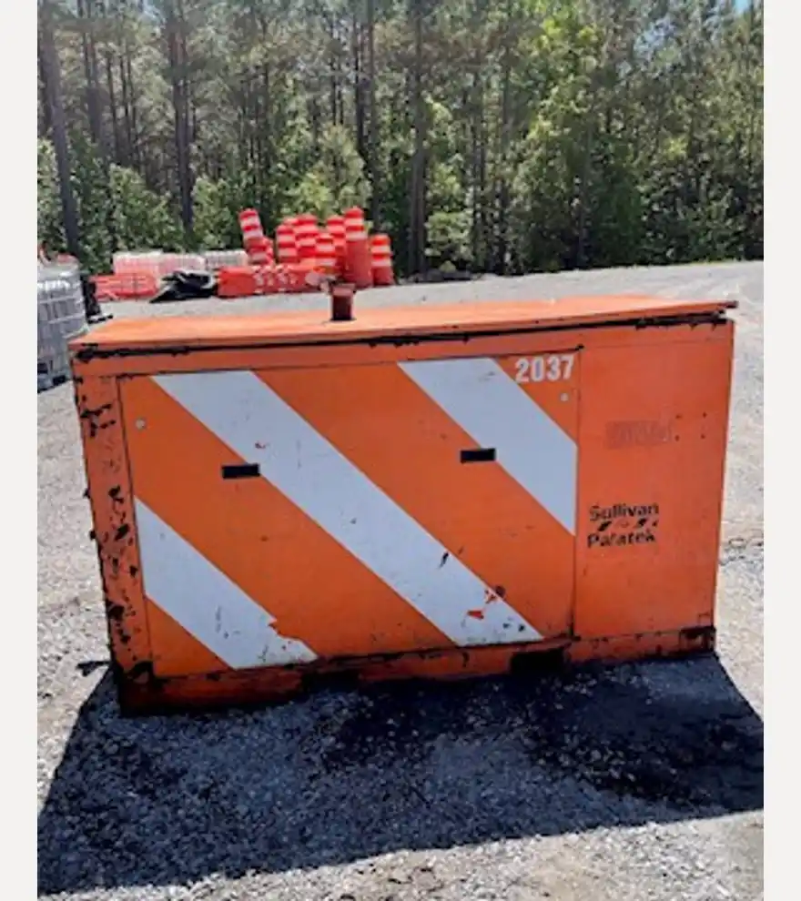 1999 Sullivan D185U6 JD Skid Mounted Air Compressor - Sullivan Other Construction Equipment - sullivan-other-construction-equipment-d185u6-jd-skid-mounted-air-compressor-6977d934-1.jpg