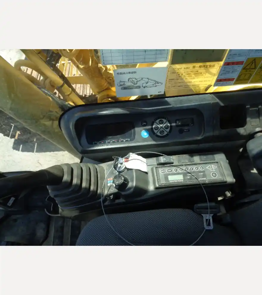 2013 SUMITOMO SH200-5 - SUMITOMO Excavators - sumitomo-excavators-sh200-5-a87cb7df-11.JPG