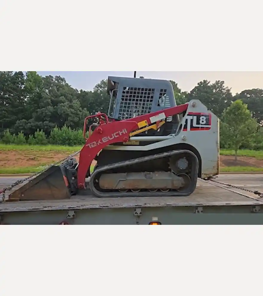 2020 Takeuchi TL8 Skid Steer - Takeuchi Skid Steers - takeuchi-skid-steers-tl8-skid-steer-004864af-1.jpeg
