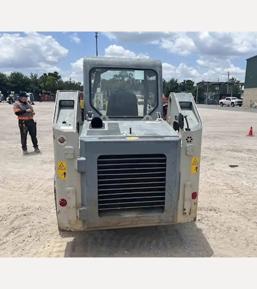 2019 Takeuchi TL8 Skid Steer - Takeuchi Skid Steers - takeuchi-skid-steers-tl8-skid-steer-1e8fe463-2.jpg