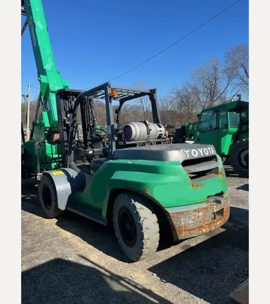2015 Toyota 8FG70U Forklift - Toyota Forklifts - toyota-forklifts-8fg70u-forklift-45a32581-3.jpg