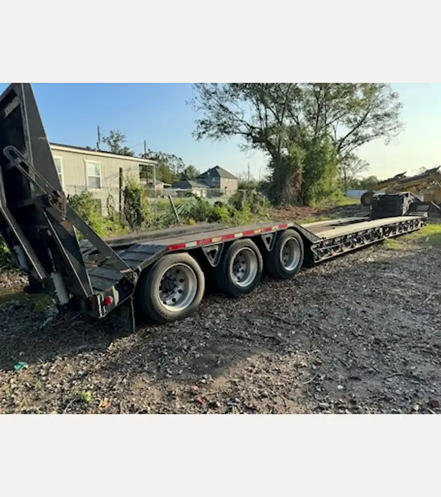 2003 Trail King TK110HDG - Trail King Trailers - trail-king-trailers-tk110hdg-58859f41-3.jpeg