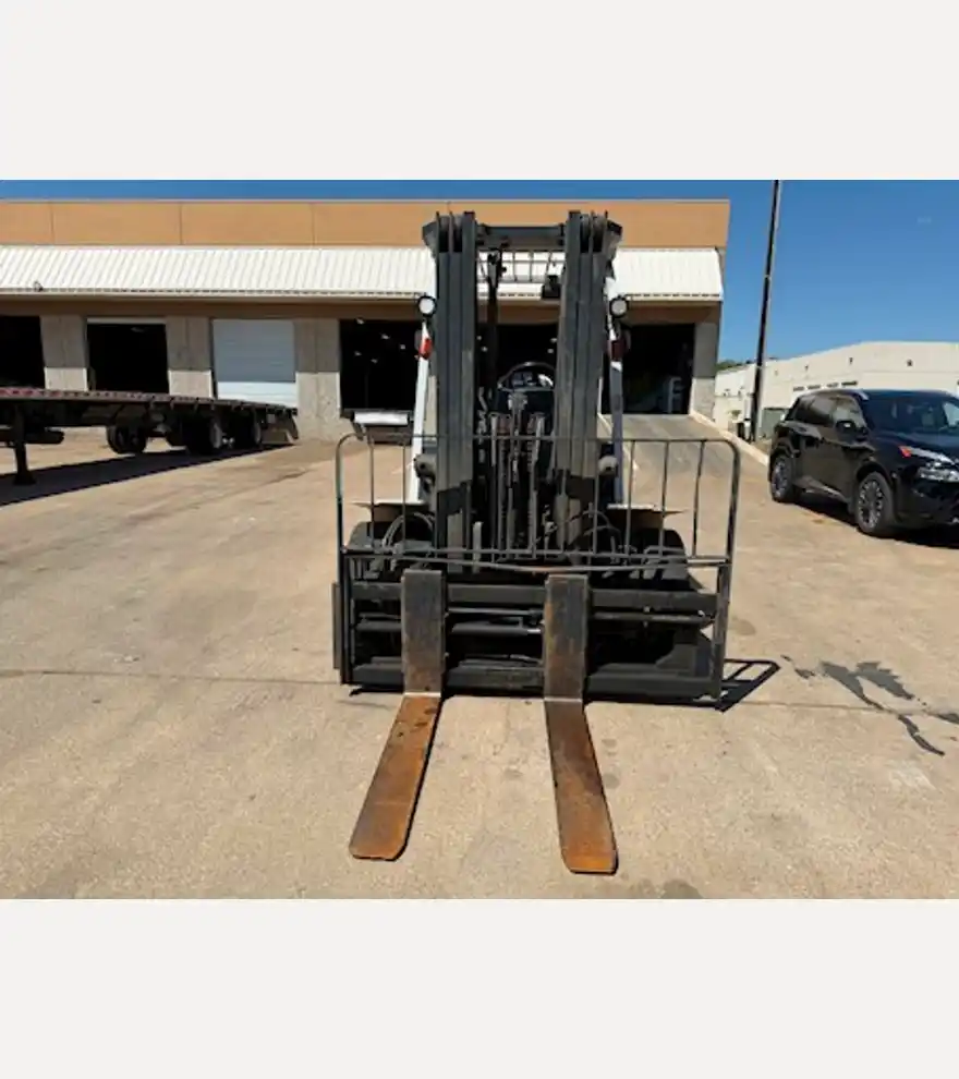 2015 Unicarrier's MD1F4A40V - Unicarrier's Forklifts - unicarrier-s-forklifts-md1f4a40v-ce9f9141-5.jpg