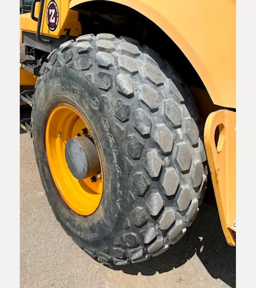 2016 Volvo SD115B Smooth Drum Roller Compactor - Volvo Compactors - volvo-compactors-sd115b-smooth-drum-roller-compactor-9f629a26-1.jpg