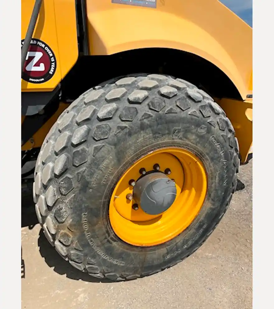 2016 Volvo SD115B Smooth Drum Roller Compactor - Volvo Compactors - volvo-compactors-sd115b-smooth-drum-roller-compactor-9f629a26-2.jpg