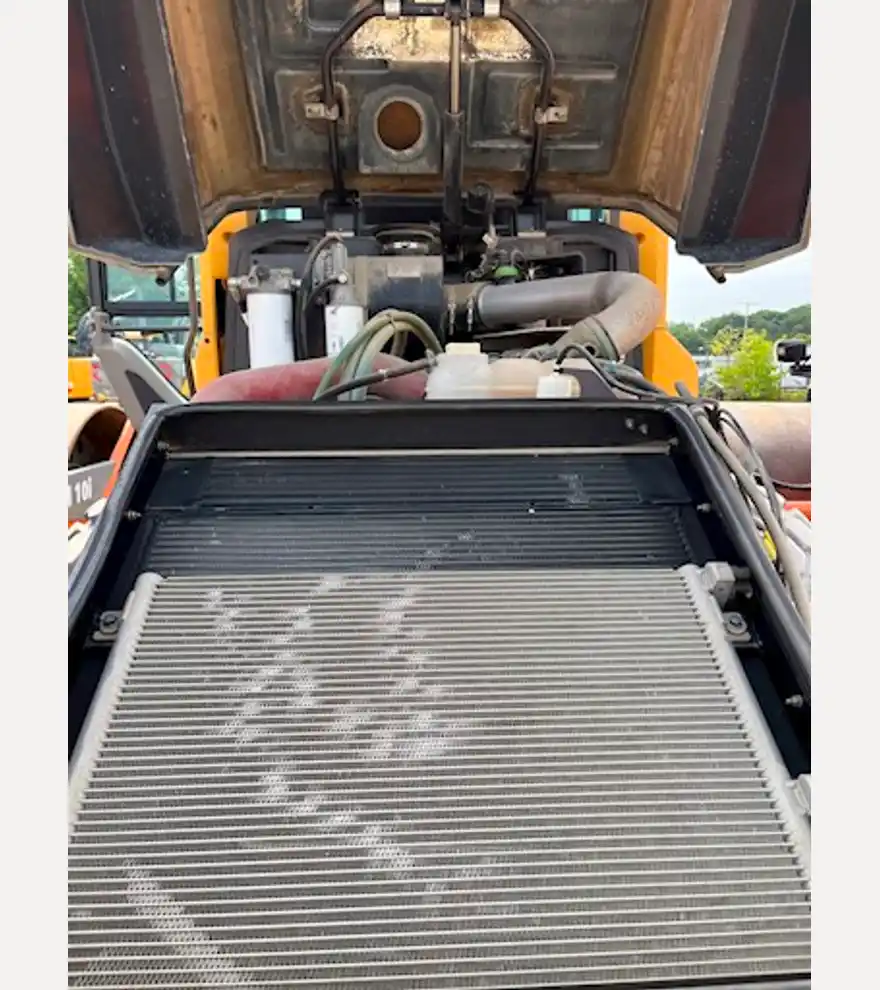 2016 Volvo SD115B Smooth Drum Roller Compactor - Volvo Compactors - volvo-compactors-sd115b-smooth-drum-roller-compactor-9f629a26-4.jpg