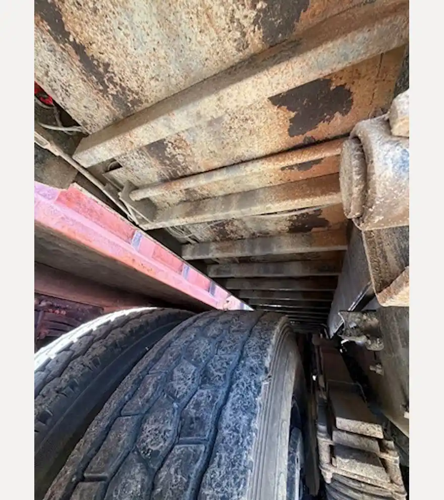 2014 Volvo VHD Quad Axle Dump Truck (Stk# 3424) - Volvo Dump Trucks - volvo-dump-trucks-vhd-quad-axle-dump-truck-stk-3424-48e9a354-4.jpg