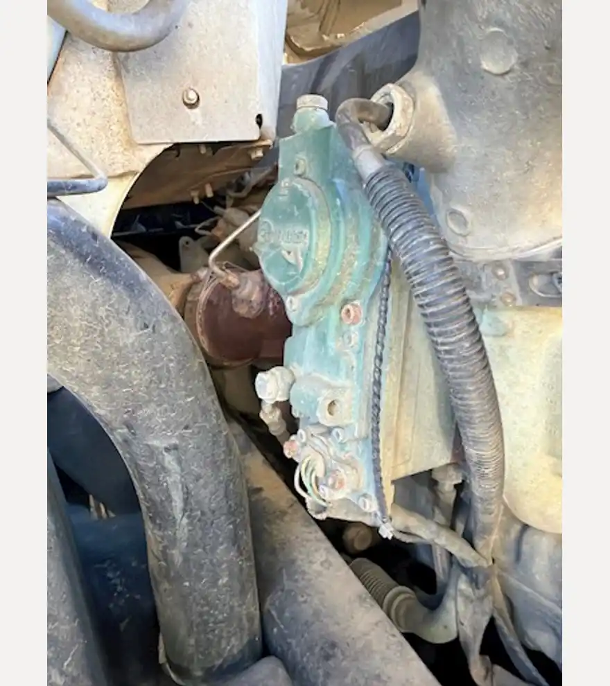 2016 Volvo VHD Tri Axle Dump Truck (Stk# 3426) - Volvo Dump Trucks - volvo-dump-trucks-vhd-tri-axle-dump-truck-stk-3426-4e4f5f14-15.jpg