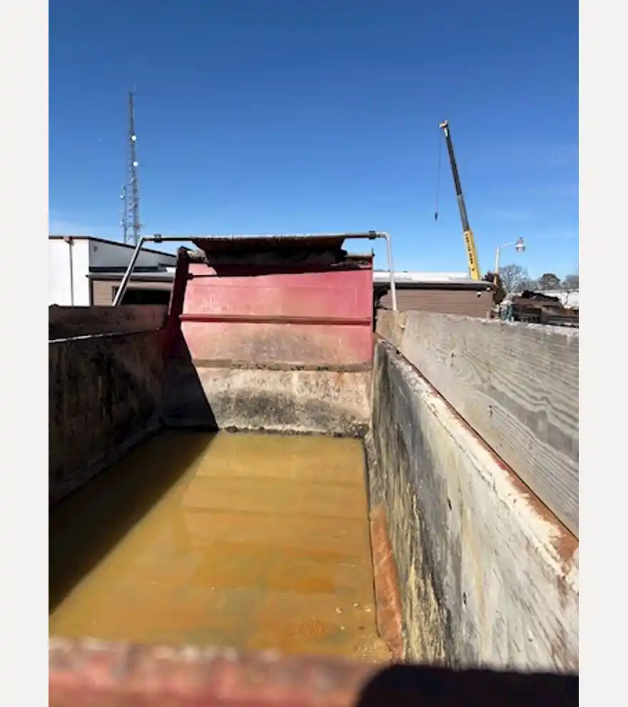 2017 Volvo VHD84F Quad Axle Dump Truck (Stk# 3422) - Volvo Dump Trucks - volvo-dump-trucks-vhd84f-quad-axle-dump-truck-stk-3422-919c4d8d-6.jpg