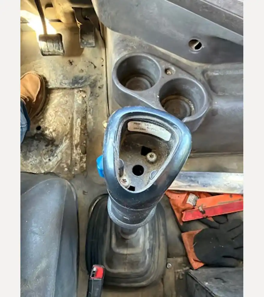 2017 Volvo VHD84F Quad Axle Dump Truck (Stk# 3422) - Volvo Dump Trucks - volvo-dump-trucks-vhd84f-quad-axle-dump-truck-stk-3422-919c4d8d-8.jpg