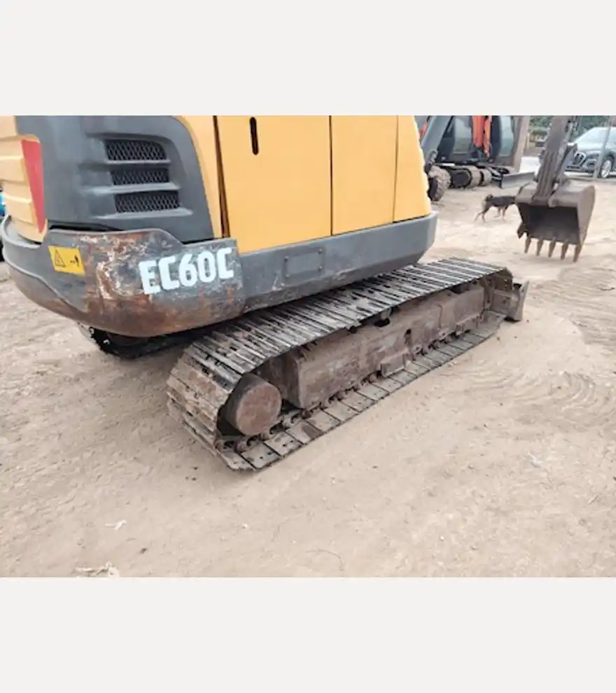  Volvo EC60 - Volvo Excavators - volvo-excavators-ec60-52bc99bb-11.jpg