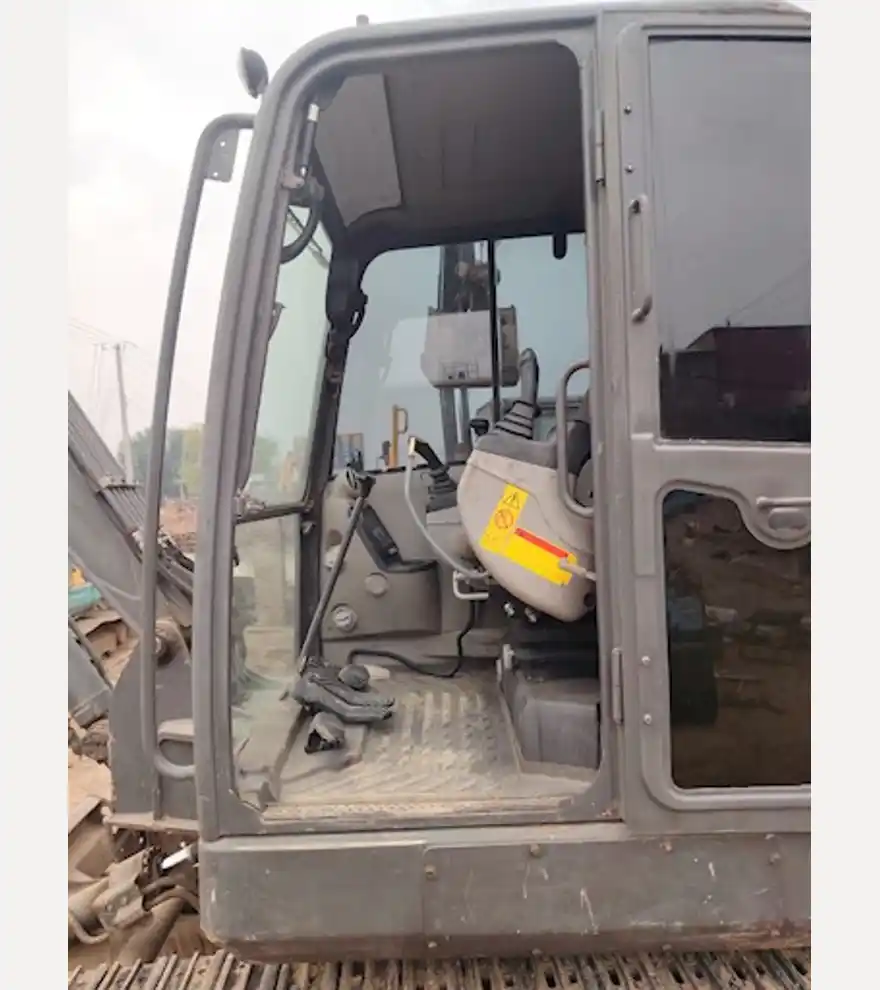  Volvo EC60 - Volvo Excavators - volvo-excavators-ec60-52bc99bb-16.jpg