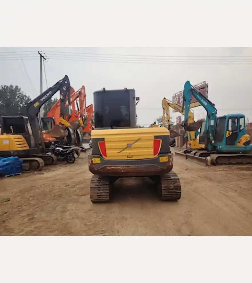  Volvo EC60 - Volvo Excavators - volvo-excavators-ec60-52bc99bb-4.jpg