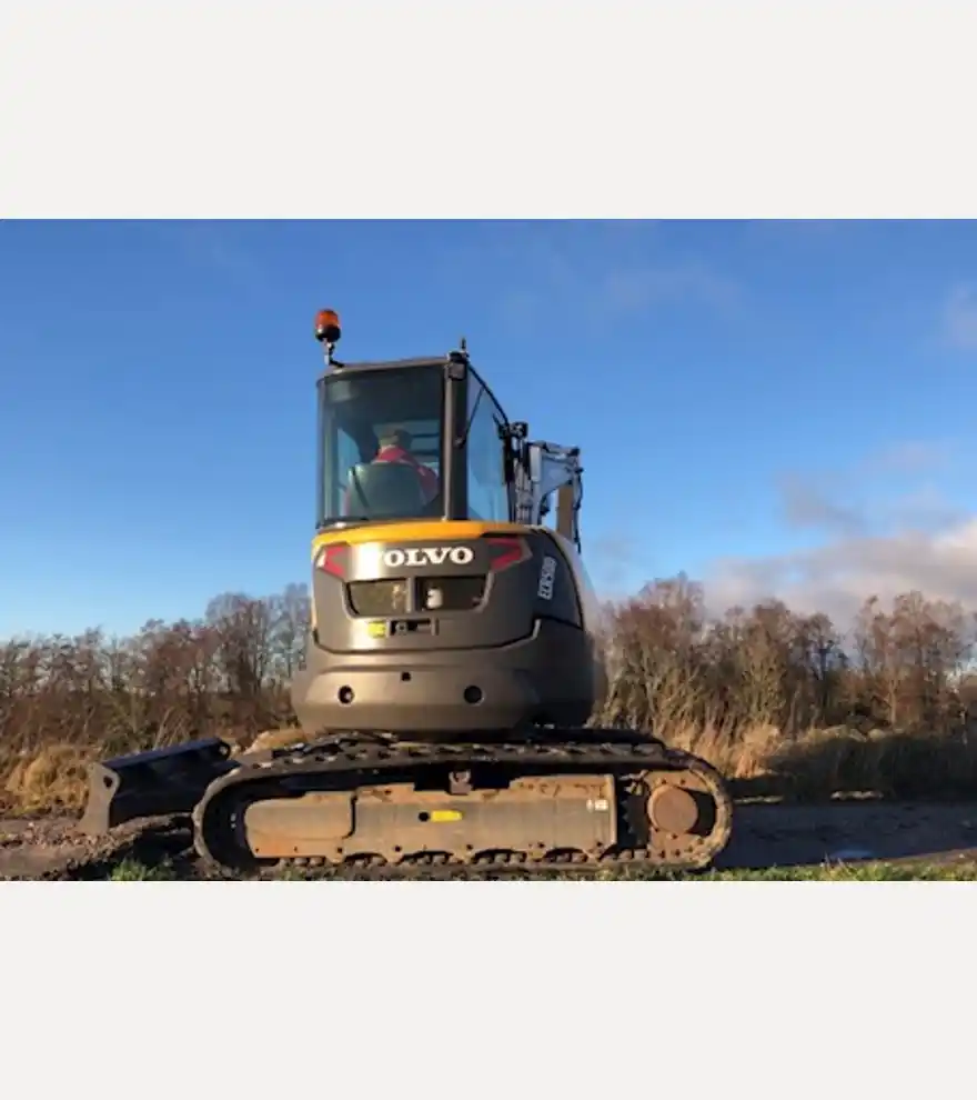 2019 Volvo ECR50D - Volvo Excavators - volvo-excavators-ecr50d-1c015955-2.jpg