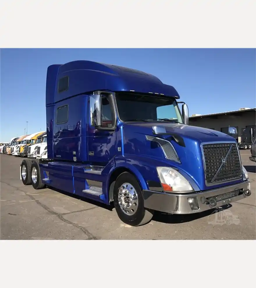 2015 Volvo VNL64T780 - Volvo Freight Trucks - volvo-freight-trucks-vnl64t780-14ffe732-1.jpg
