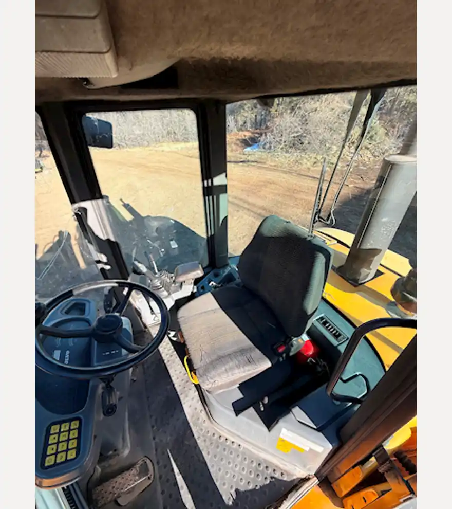 2009 Volvo L40B - Volvo Loaders - volvo-loaders-l40b-dd7ce385-6.jpeg