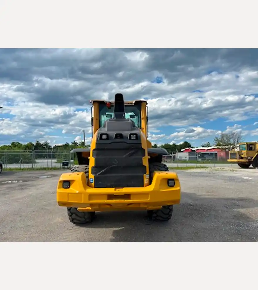 2017 Volvo L70H - Volvo Loaders - volvo-loaders-l70h-9d604056-3.jpg