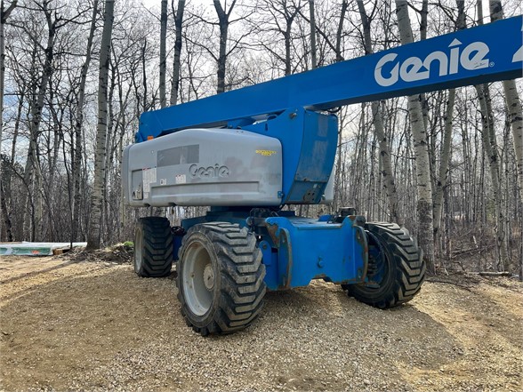 2015 Genie Z80/60 - Genie Boom Lifts