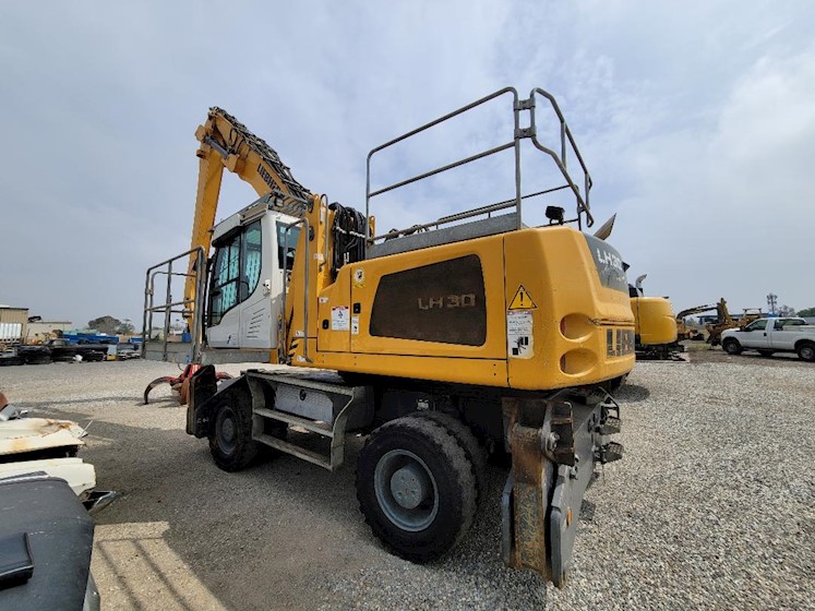 2017 Liebherr LIEBHERR LH30M LITRONIC - Liebherr Excavators