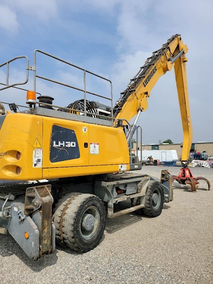 2017 Liebherr LIEBHERR LH30M LITRONIC - Liebherr Excavators