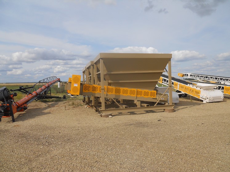  RLC Aggregate Equipment 14 YARD SKID FEEDER - RLC Aggregate Equipment Aggregate Equipment