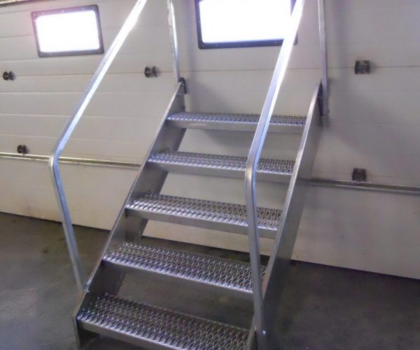  RLC Aggregate Equipment 36" ALUMINUM STEPS - RLC Aggregate Equipment Aggregate Equipment